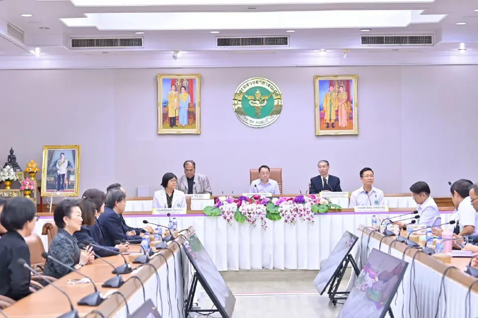 กระทรวงสาธารณสุข MOU ม.อัสสัมชัญ ผลิตแพทย์อินเตอร์ฯ รุ่นแรก