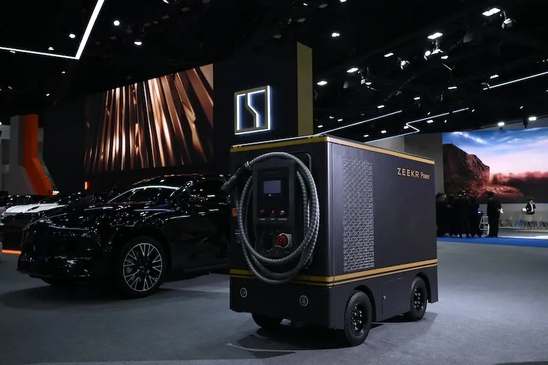 อวดโฉม ZEEKR 9X เอสยูวีฟูลไซซ์ปลั๊ก-อินไฮบริด บางกอก มอเตอร์โชว์ เล็งนำเข้าไทยปี 2027