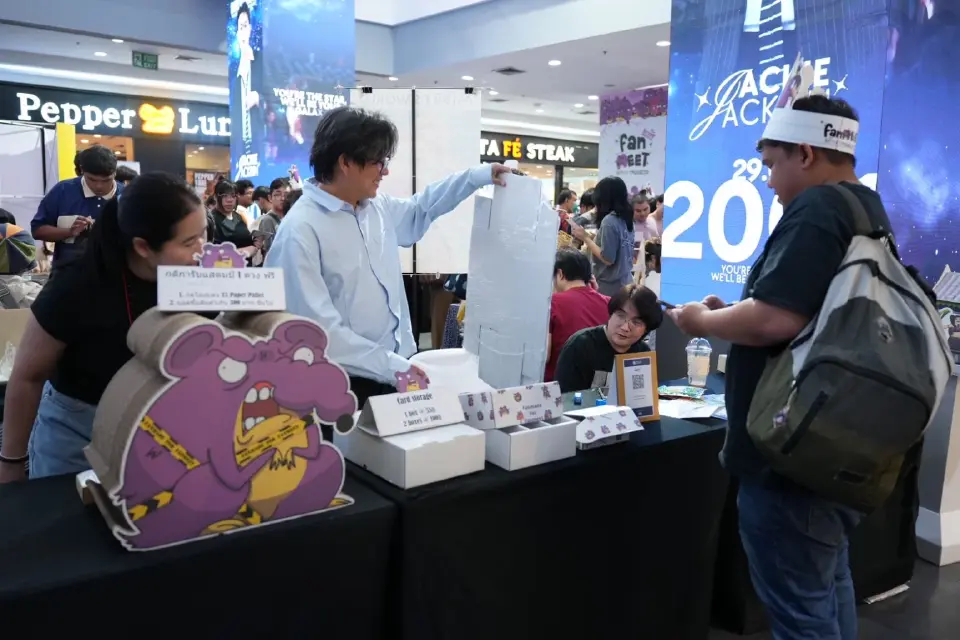 ฉีกกฎอีเวนต์ T5 Paper Pallet เปลี่ยนกระดาษส่งออกเป็นบูธสุดล้ำ