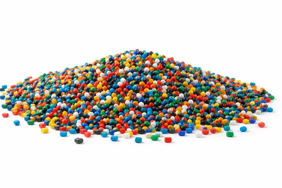 วิกฤตพลาสติกขาดตลาด อย. จ่อ ‘รียูส’ ขวดน้ำเกลือ-น้ำยาล้างไต