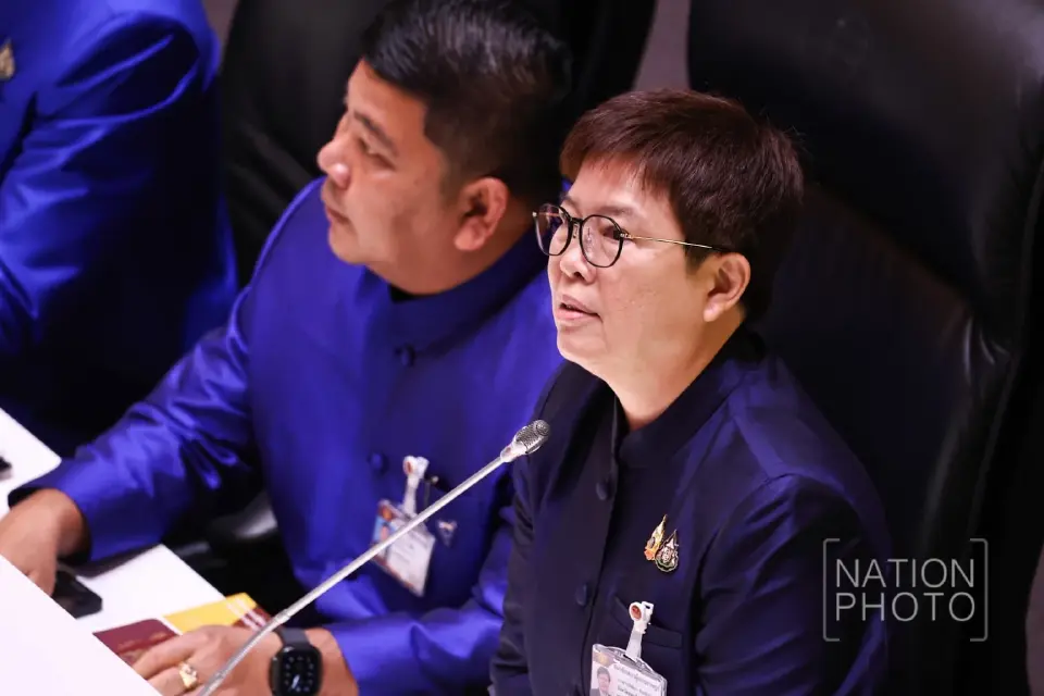 นางสาวมัลลิกา จิระพันธุ์วาณิช รองประธานสภา คนที่ 1 