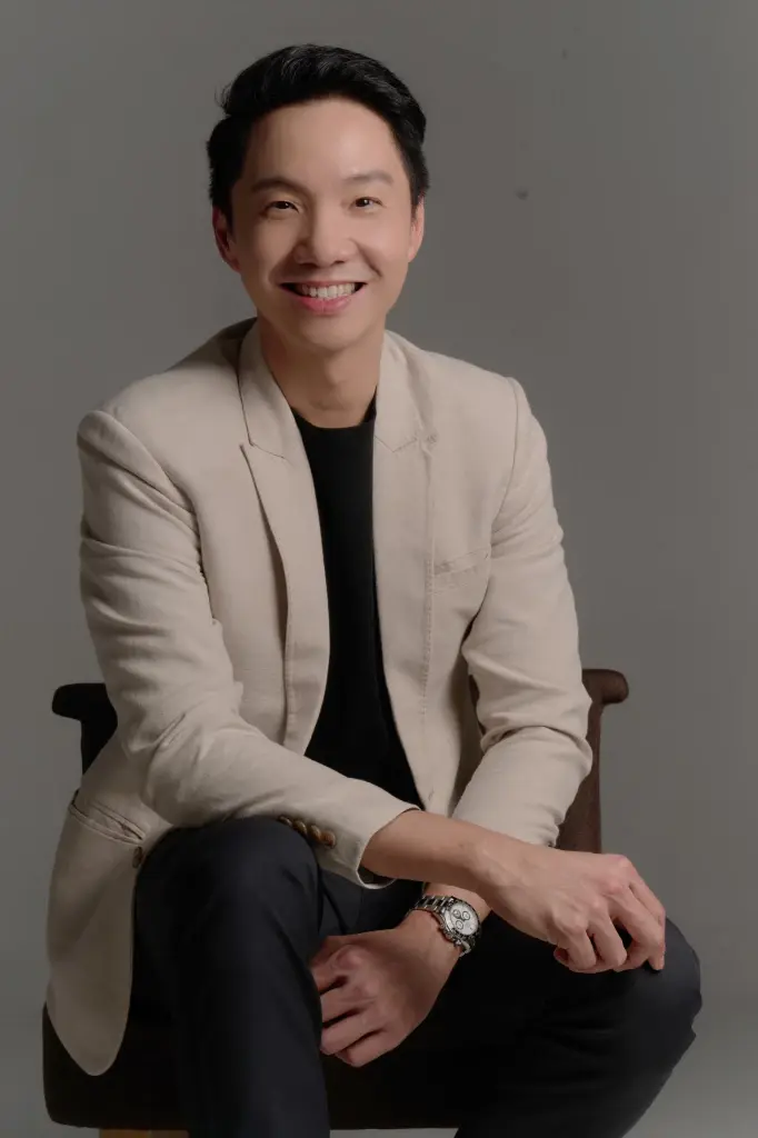 นายภวัต เรืองเดชวรชัย