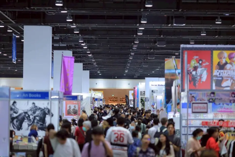 Gen Z ดันตลาด ‘สัปดาห์หนังสือฯ ครั้งที่ 54’ คึกคัก คนทะลักแน่นศูนย์สิริกิติ์