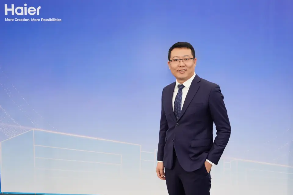 มร. ต่ง เจี้ยนผิง 