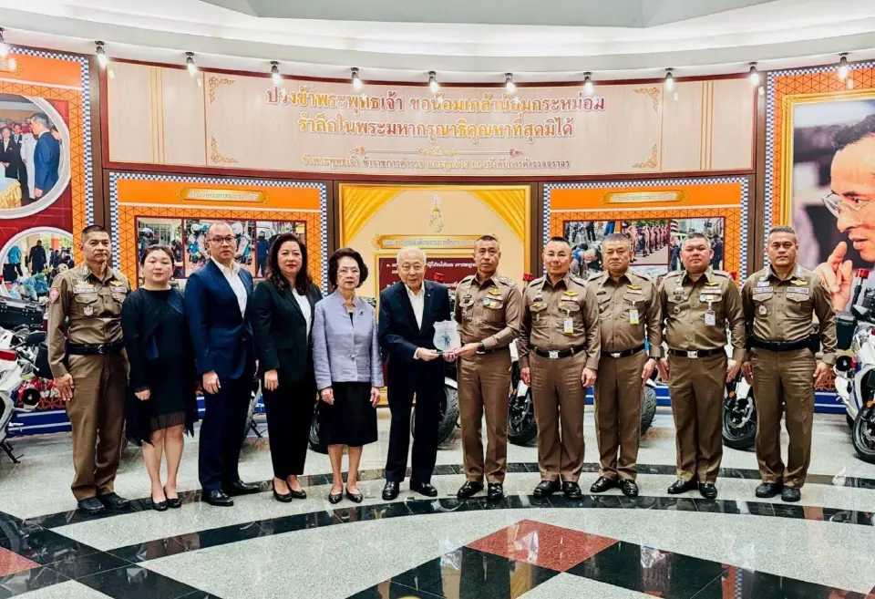 รองผบ.ตร.รับมอบรถจักรยานยนต์ เสริมทัพจราจรโครงการพระราชดำริ