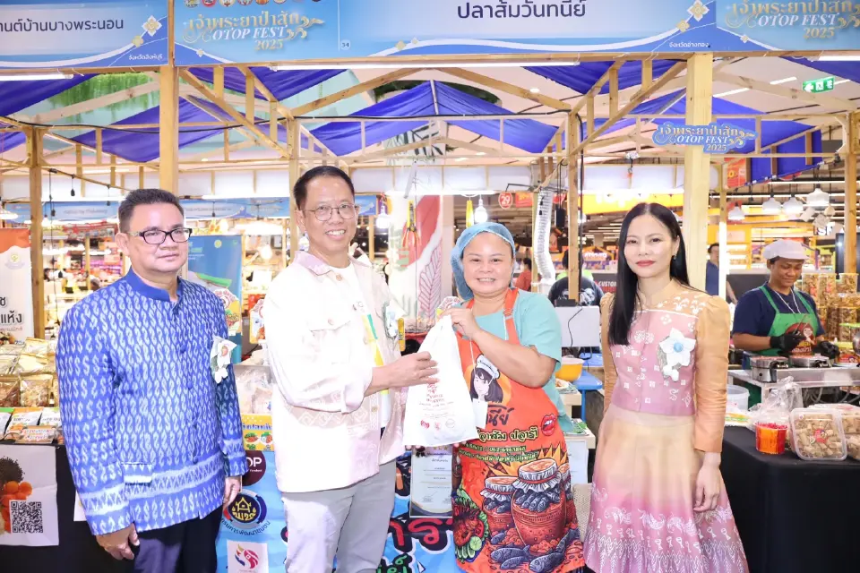 ‘โรบินสันไลฟ์สไตล์’ ชวนพันธมิตร-นักช้อป ลดพลังงานช่วยชาติ