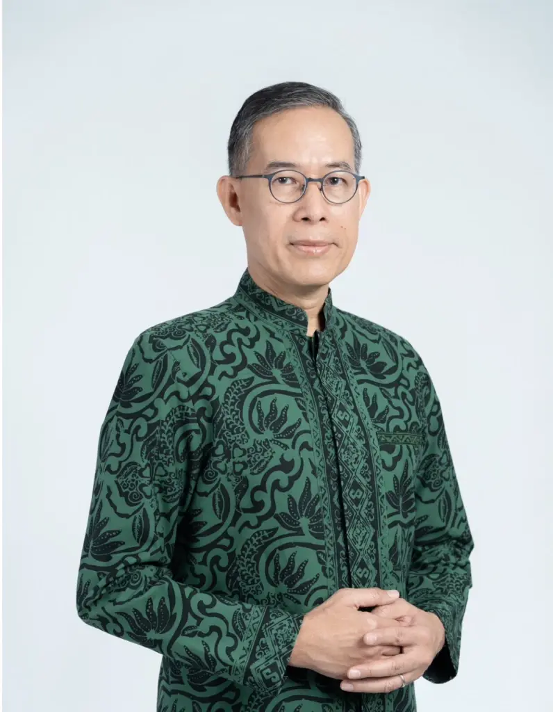 นายทวีลาภ ฤทธาภิรมย์ กรรมการและผู้จัดการ ธนาคารอิสลามแห่งประเทศไทย (ธอท.) 