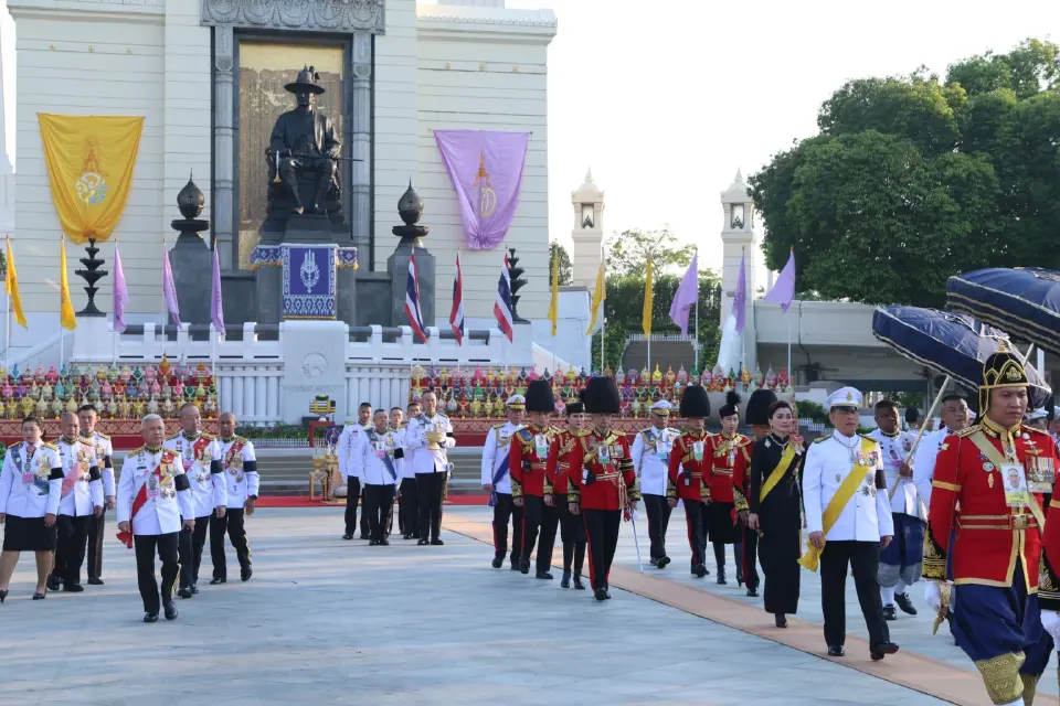ในหลวง พระราชินี เสด็จฯ ถวายราชสักการะปฐมบรมราชานุสรณ์ เนื่องในวันจักรี ประจำปี 2569 