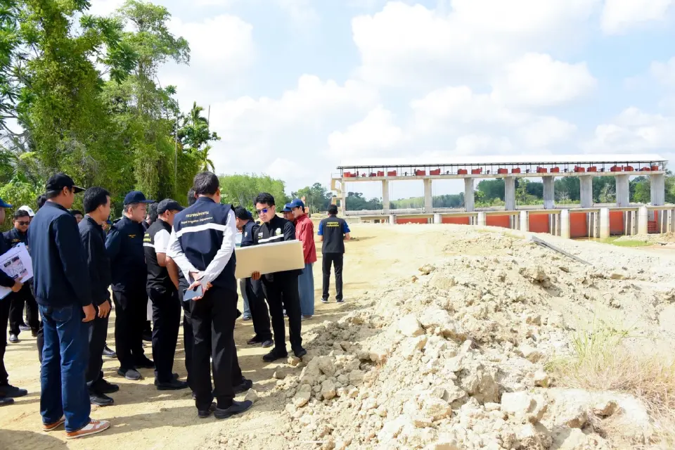 กรมชลฯเร่งคลองระบายน้ำ 3 สาย  แก้น้ำท่วมนครศรีฯลดเสี่ยงเมืองจมซ้ำซาก