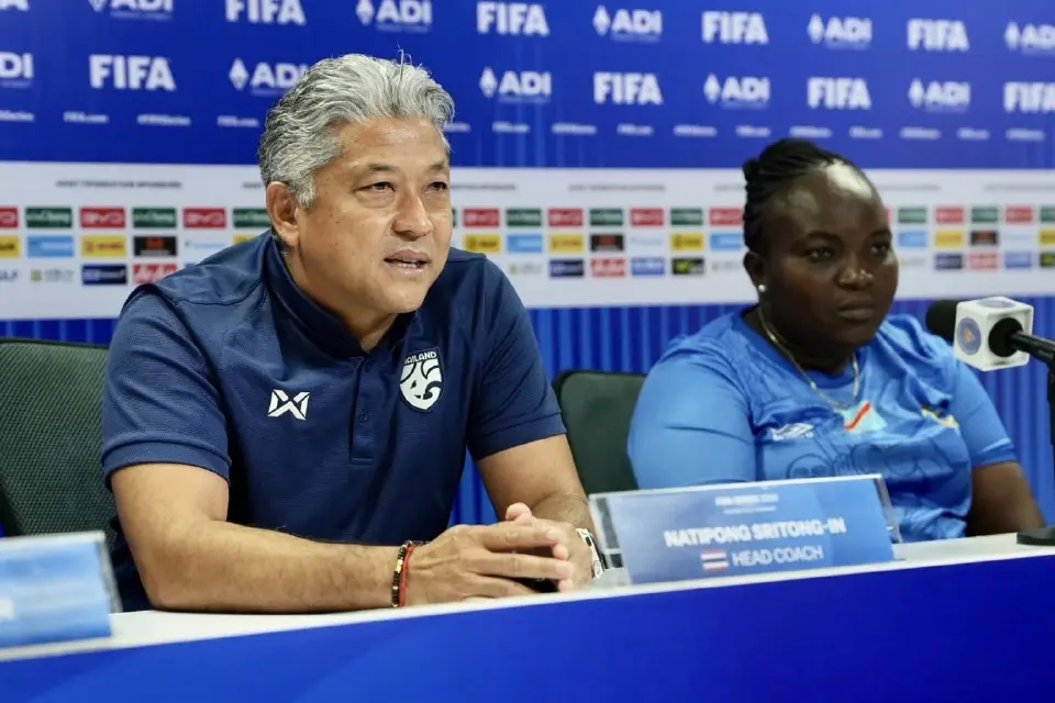  "โค้ชอัลเฟรด" เนติพงษ์ ศรีทองอินทร์ หัวหน้าผู้ฝึกสอนฟุตบอลหญิงทีมชาติไทย