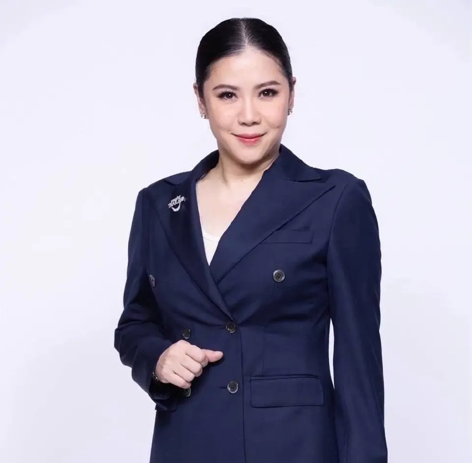 ฐาปนีย์ เกียรติไพบูลย์