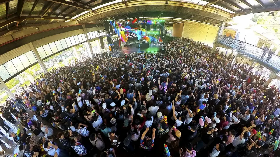 ททท.ปลื้มสงกรานต์ 2559 หนุนต่างชาติเที่ยวไทยทะลุ 10 ล้านคน นักท่องเที่ยวจีนท็อปฟอร์ม