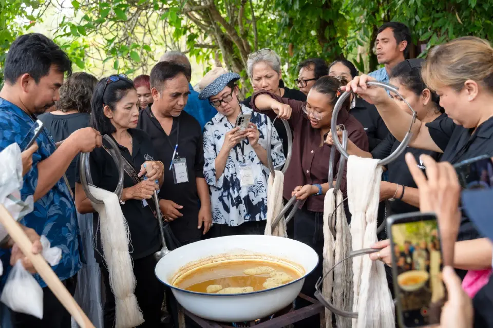 พช. อบรม OTOP 4 ภูมิภาค ดันผ้าไทยสู่นวัตกรรมแฟชั่นยั่งยืน