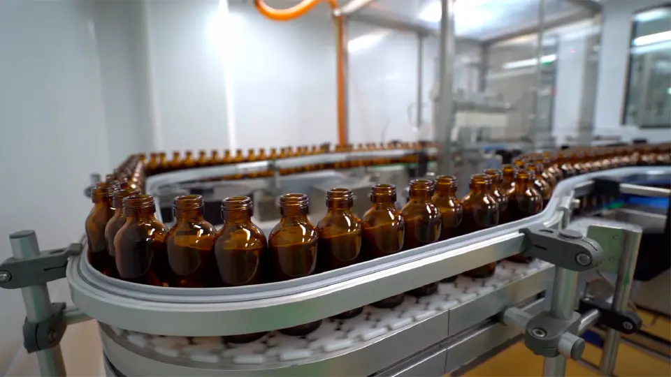 เปิดแนวคิดทายาทรุ่น 3 ‘JSP’ ขับเคลื่อนองค์กร 75 ปี ฝ่าวิกฤตซัพพลายเชน ดันรายได้สู่หมื่นล้าน