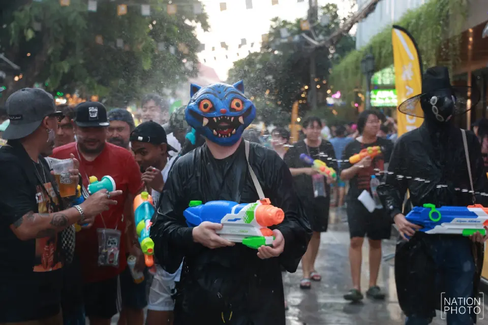 วันสุดท้าย ‘สงกรานต์ถนนข้าวสาร’ 15 เม.ย. เริ่มเที่ยงวันยันสี่ทุ่ม