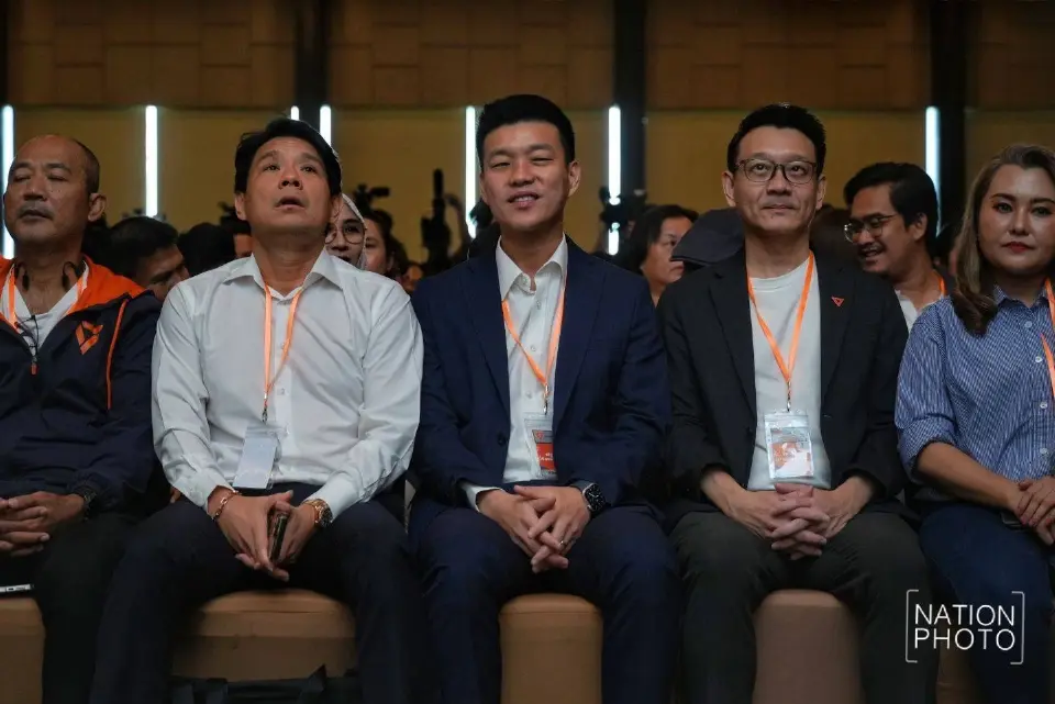 'ณัฐพงษ์' นั่งหัวหน้าพรรค ปชน. ต่อ 'พิจารณ์' นั่งเลขาฯ ตั้ง 'ภคมน' โฆษก