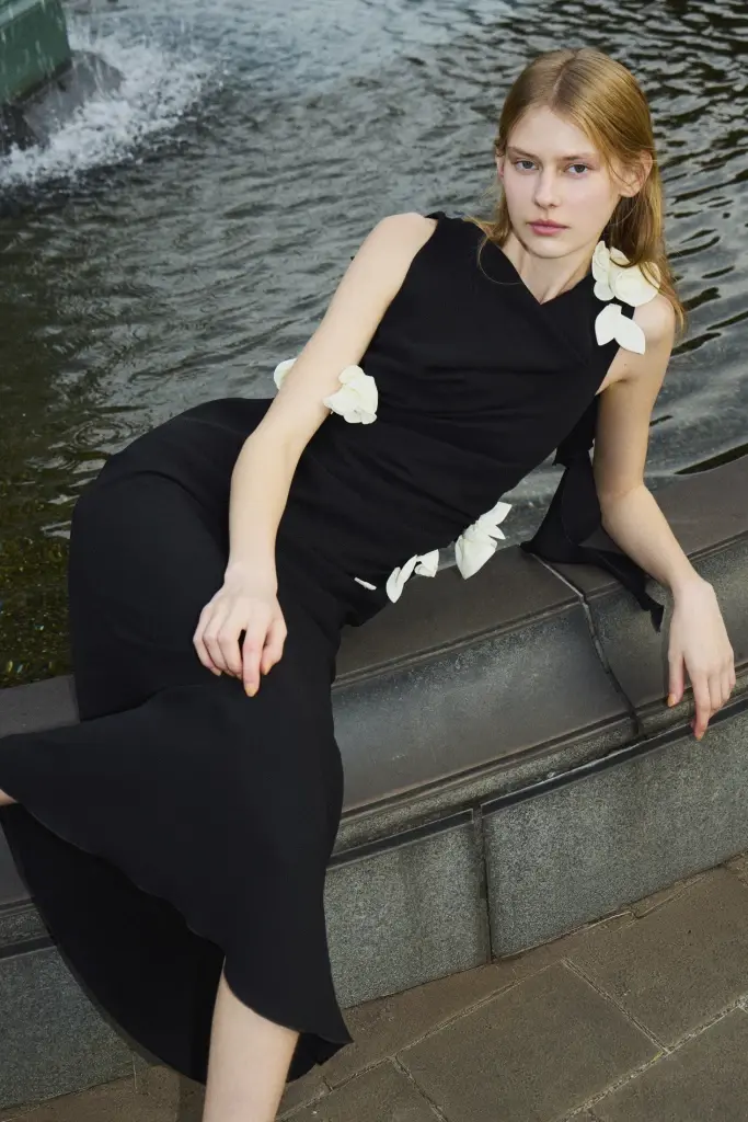 สยาม ทาคาชิมายะ เสิร์ฟ 6 คีย์ลุค SS2026 แบรนด์ญี่ปุ่นสุดเอ็กซ์คลูซีฟ