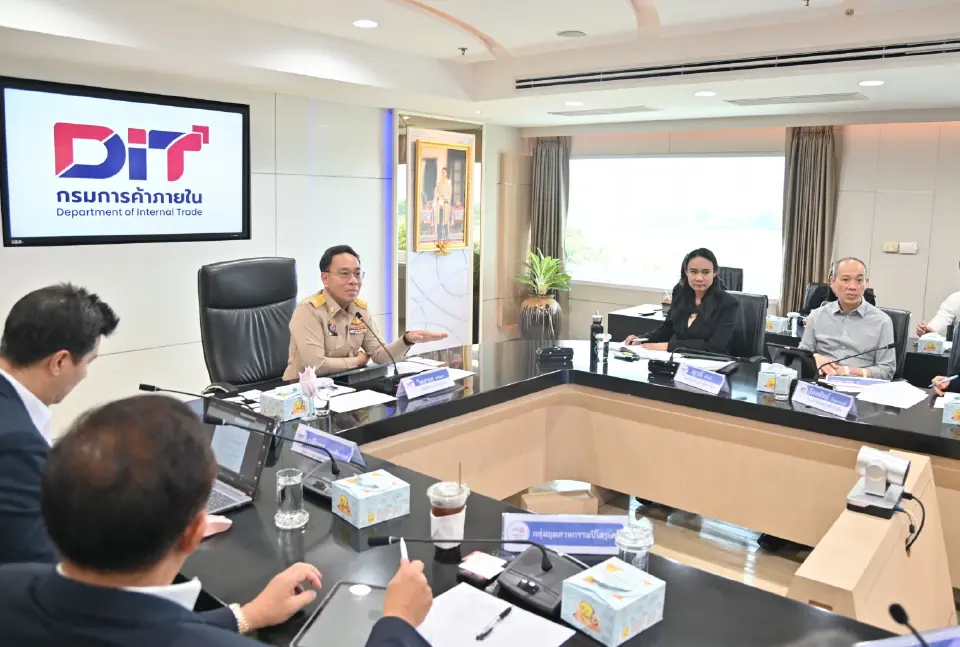 พาณิชย์ คุมเม็ดพลาสติก ล็อกเป้า 5 กลุ่มหลัก สั่งรายงานทุกสัปดาห์