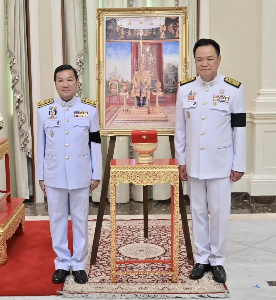 'นายกฯ อนุทิน' ประธานพิธีรับพระราชทานเครื่องราชฯ ชั้นสายสะพาย ปี 68