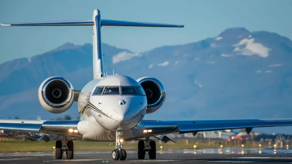 วิกฤติการบินปี 2569 เปลี่ยนเกมท่องเที่ยว นักเดินทางแห่หาความชัวร์เหนือราคา