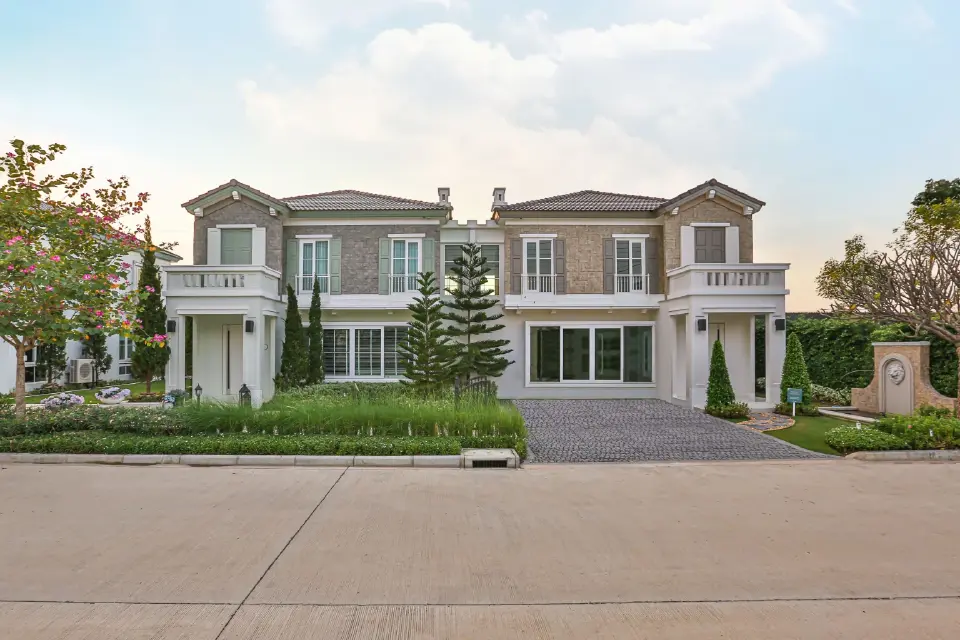 โครงการบ้านเดี่ยวของแลนด์แอนด์เฮ้าส์ 