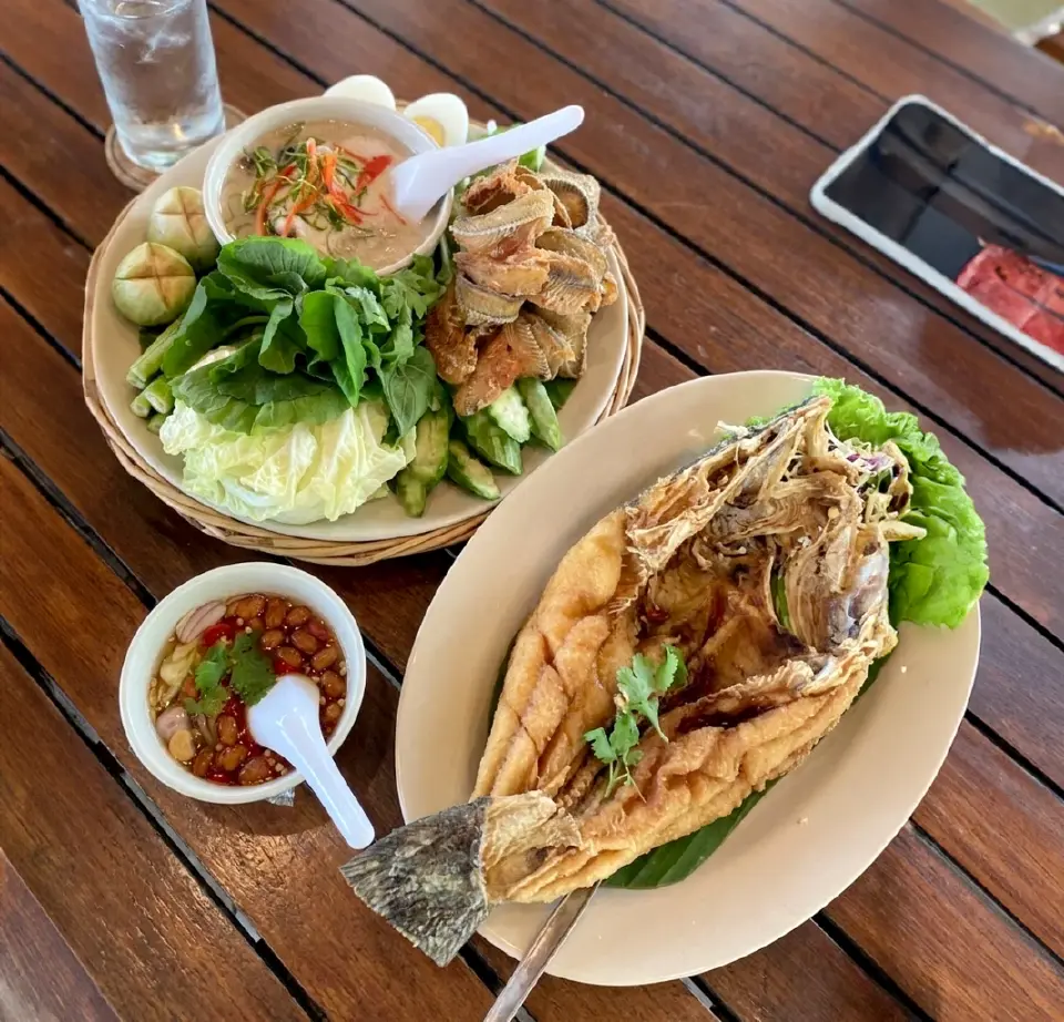 คนชงคนปรุง, โวลคาโน่ สปาเก็ตตี้ บ่อวิน อีท ฟอร์ กู๊ด, คีรี มันตรา กาญจนบุรี