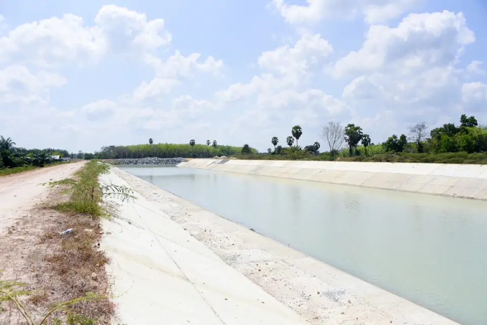 กรมชลฯเร่งคลองระบายน้ำ 3 สาย  แก้น้ำท่วมนครศรีฯลดเสี่ยงเมืองจมซ้ำซาก