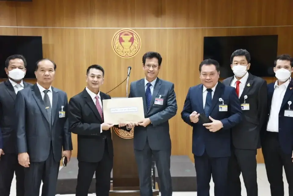 ปฐมบท 'คดีศักดิ์สยาม' หุ้นลึกลับบุรีเจริญฯ เส้นทางหลุดบัลลังก์ รมต. EP1