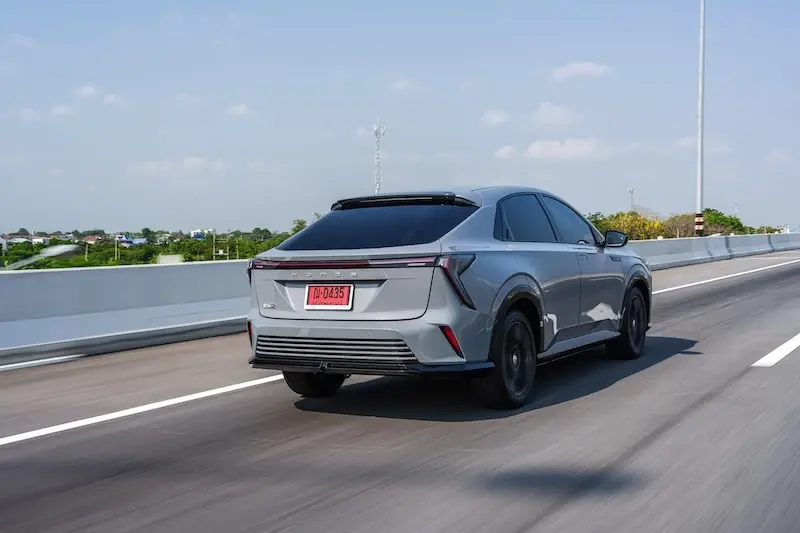 รีวิว Honda e:N2 EV นำเข้าจีน สมรรถนะดี ฟังก์ชันเพียบ เงียบที่สุด