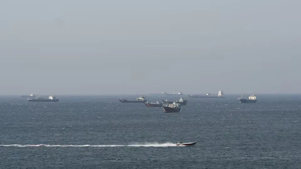 ฮอร์มุซป่วนอีก! อิหร่านปิดช่องแคบ ทรัมป์ชี้คุยคืบหน้าแต่เสี่ยงปะทุซ้ำ