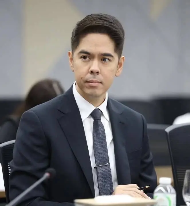 นายวีระพงษ์ ประภา