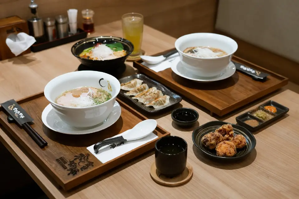 ​สายกินจดด่วน 'สยามพารากอน' มัดรวมร้านดังทั่วโลก 'อร่อยไม่ต้องบิน'