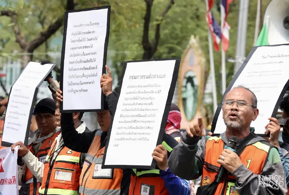 ล้างบาง 'แท็กซี่-ไรเดอร์เถื่อน' ต้องใช้ใบขับขี่สาธารณะ-เช็กประวัติอาชญากรรม