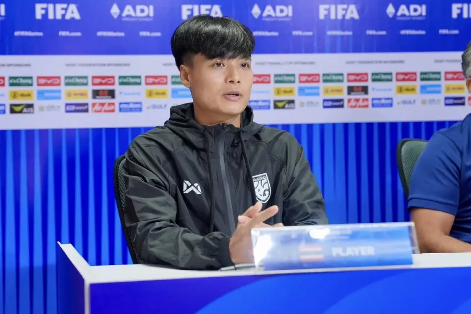 “พิสมัย สอนไสย์”  กองกลางทีมชาติไทย 