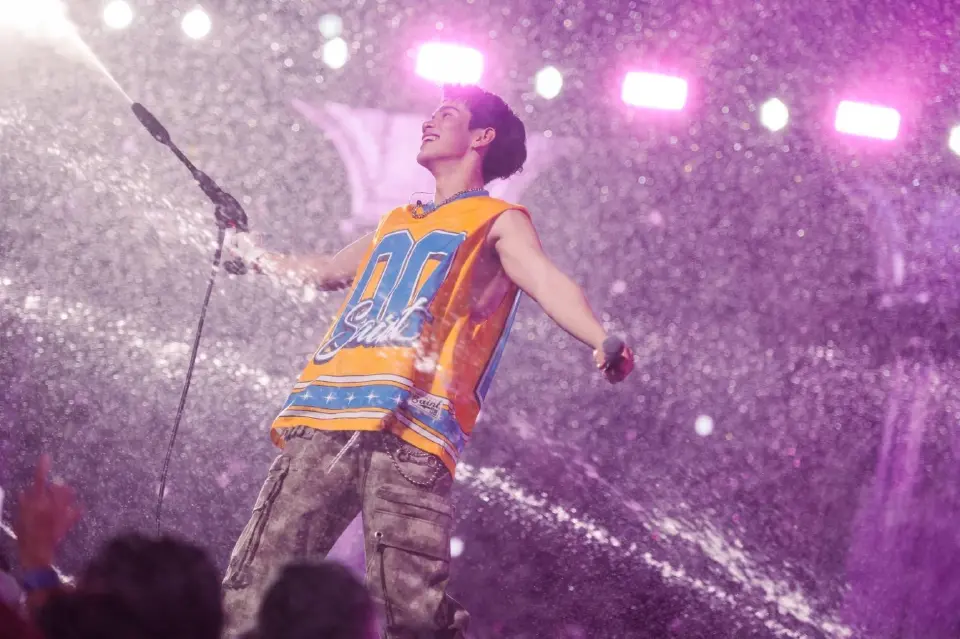 หยุดโลก SUPERFLUID 2026 คนล้นรางน้ำ 4NOLOGUE ยกระดับสงกรานต์ไทย