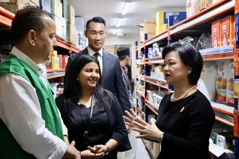 อธิบดีกรมส่งเสริมการค้าระหว่างประเทศ สำรวจตลาดสินค้าไทยที่ขายในโมร็อคโค