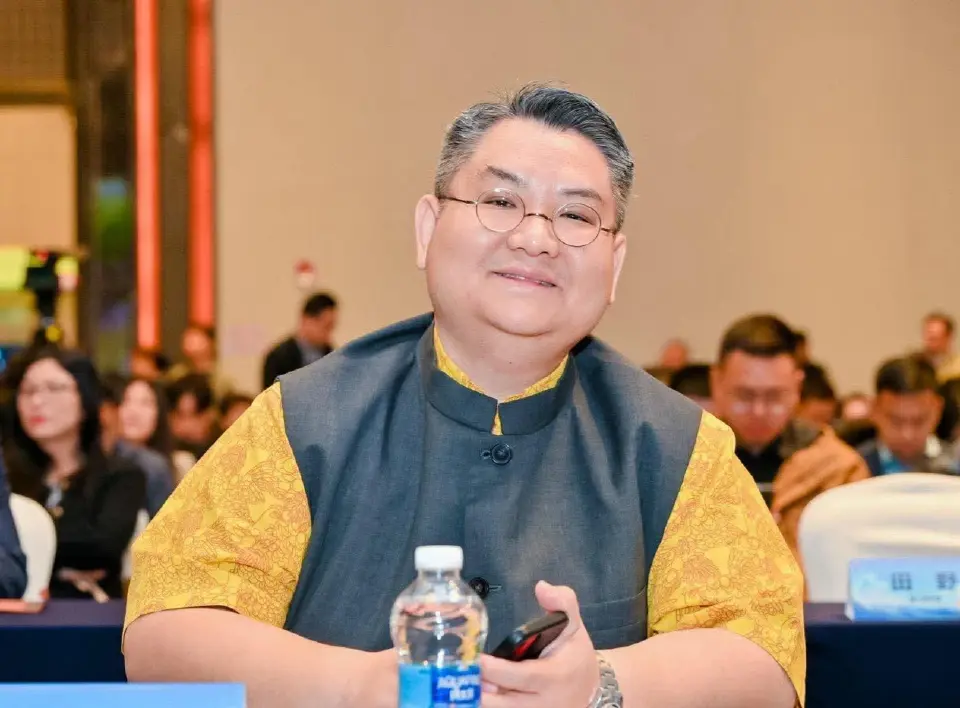 ดร.ปิติ ศรีแสงนาม ที่มา : FB Piti Srisangnam