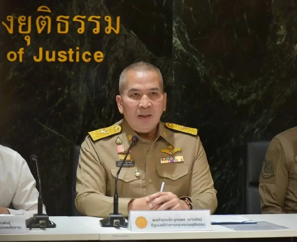 DSI ลุยคดีพิเศษ งัดใช้ กฎหมายอั้งยี่ เช็กบิล 8 บริษัทเรือ-คลังใหญ่ กักตุนน้ำมัน