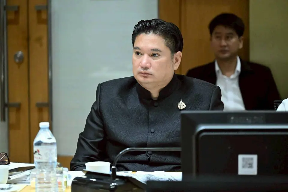 “ปลัดเกษตรฯ”  ลุยปั้นปุ๋ยอินทรีย์ ดันสูตร 70:30 ลดเสี่ยงวิกฤตราคาโลก