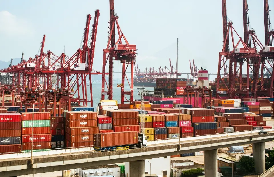 สหรัฐฯ เปิดระบบ CAPE จ่อคืนภาษีนำเข้า หลังคำสั่ง IEEPA เป็นโมฆะ