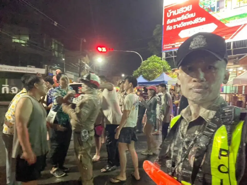 ศจร.ตร.ขอบคุณตำรวจจราจรทั่วประเทศทุ่มเทดูแลประชาชนช่วงสงกรานต์