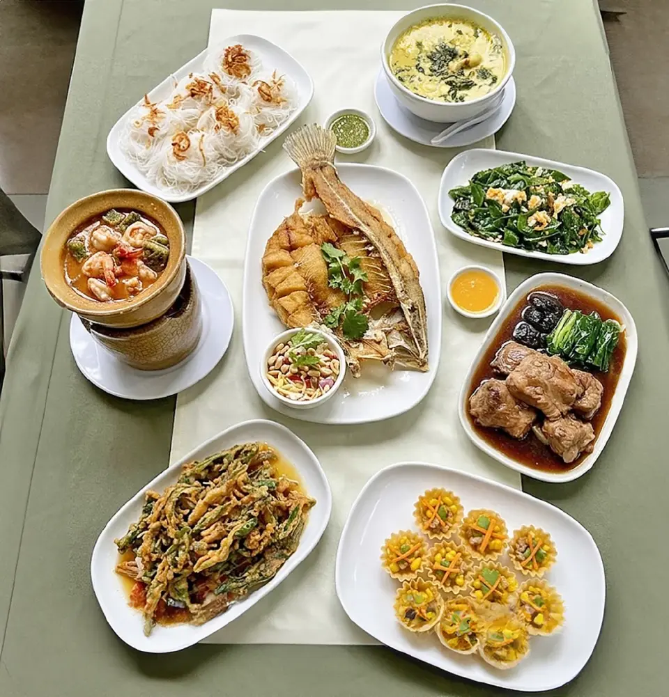 รถเสบียง