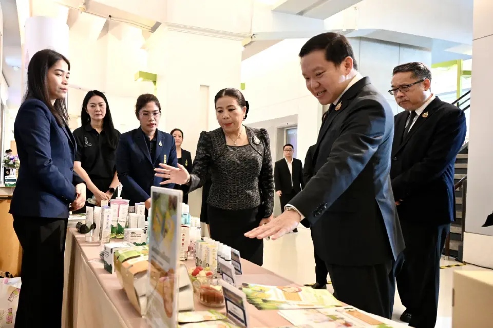 ไทยเบฟ ผนึก กปร. ยกระดับวิสาหกิจเพื่อสังคมสู่ 928 บริษัท พัฒนาเศรษฐกิจฐานรากสู่ความยั่งยืน