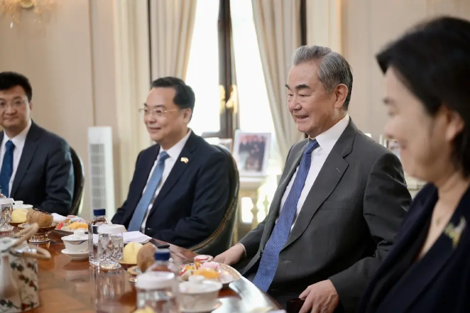 ‘อนุทิน’ เปิดทำเนียบรับ ‘หวัง อี้’ ถกประเด็นใหญ่ความสัมพันธ์ไทย-จีน