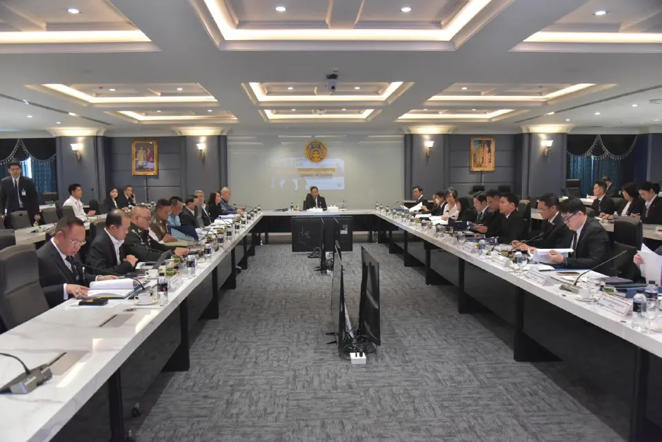 ด่วน บอร์ด DSI มีมติรับ 'คดีกักตุนน้ำมัน' เป็นคดีพิเศษ ลุยล่าไอ้โม่งฉวยโอกาส