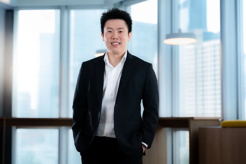 นายเสกสรร ครองพาณิชย์ 