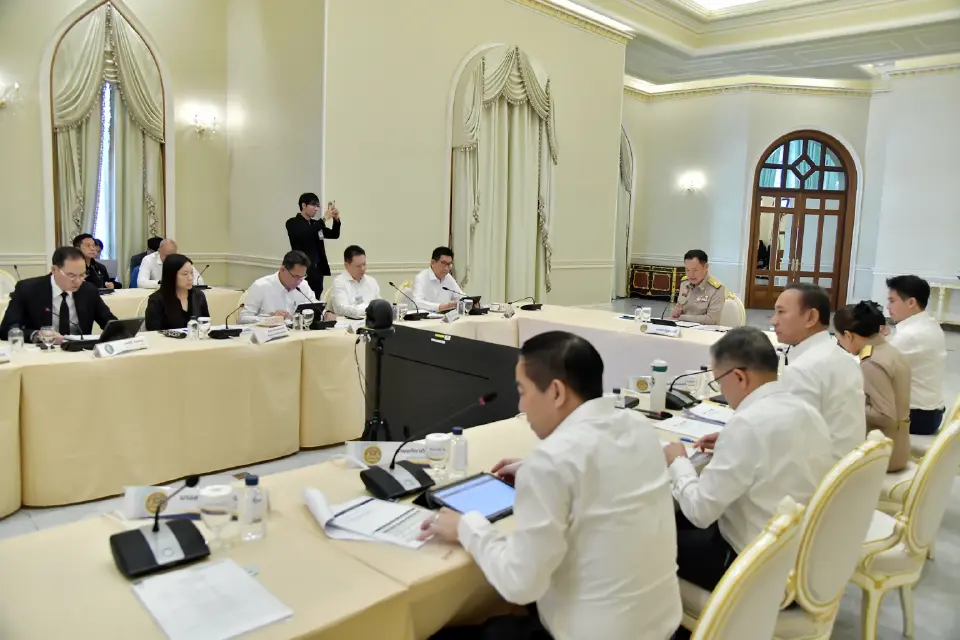 4 หน่วยงานศก. ยืนกรอบงบปี 2570 วงเงิน 3.78 ล้านล้าน ดึงเงินนอกงบใช้ก่อน