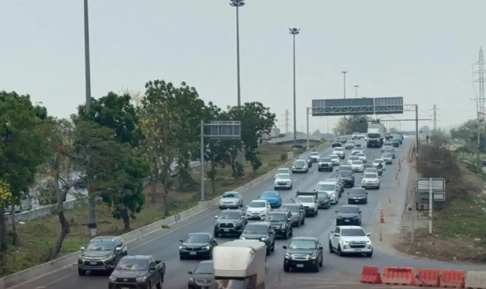 สงกรานต์ 2569 เดินทางทะลุ 20 ล้านคน อุบัติเหตุลด 16% คุมเข้มรับคนกลับ