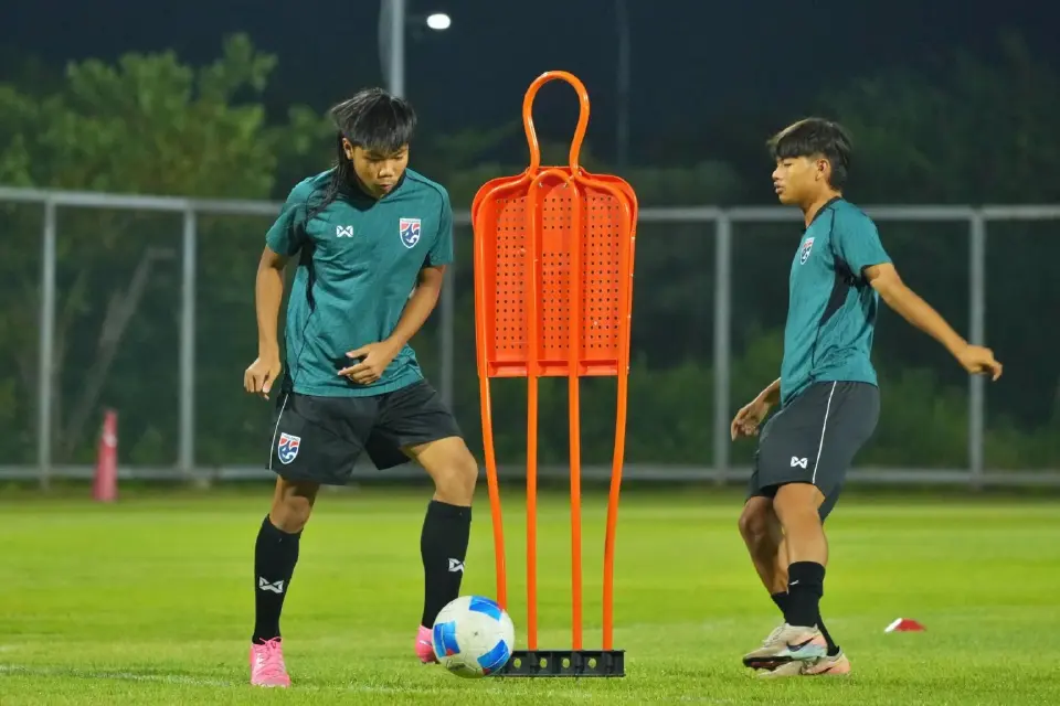 ภัทรวีร์ ดีบ้านโสก กองกลางทีมชาติไทย U16