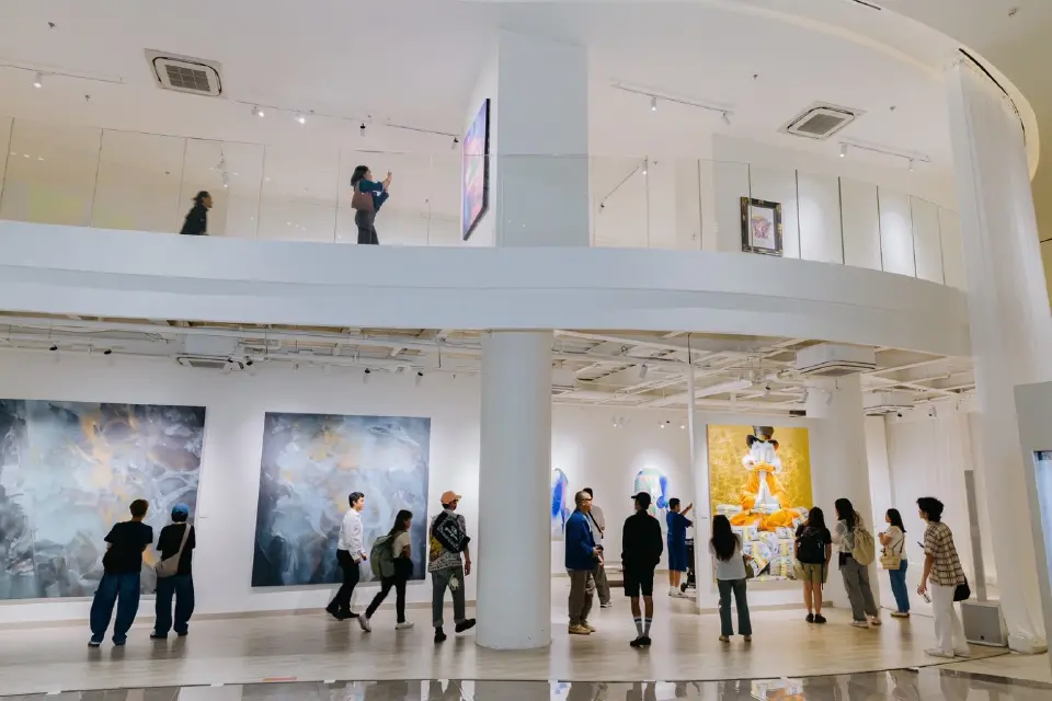 เปิดมิติโลก! “VISION” นิทรรศการ 15 ศิลปินดัง 10 ประเทศ บุกพารากอน